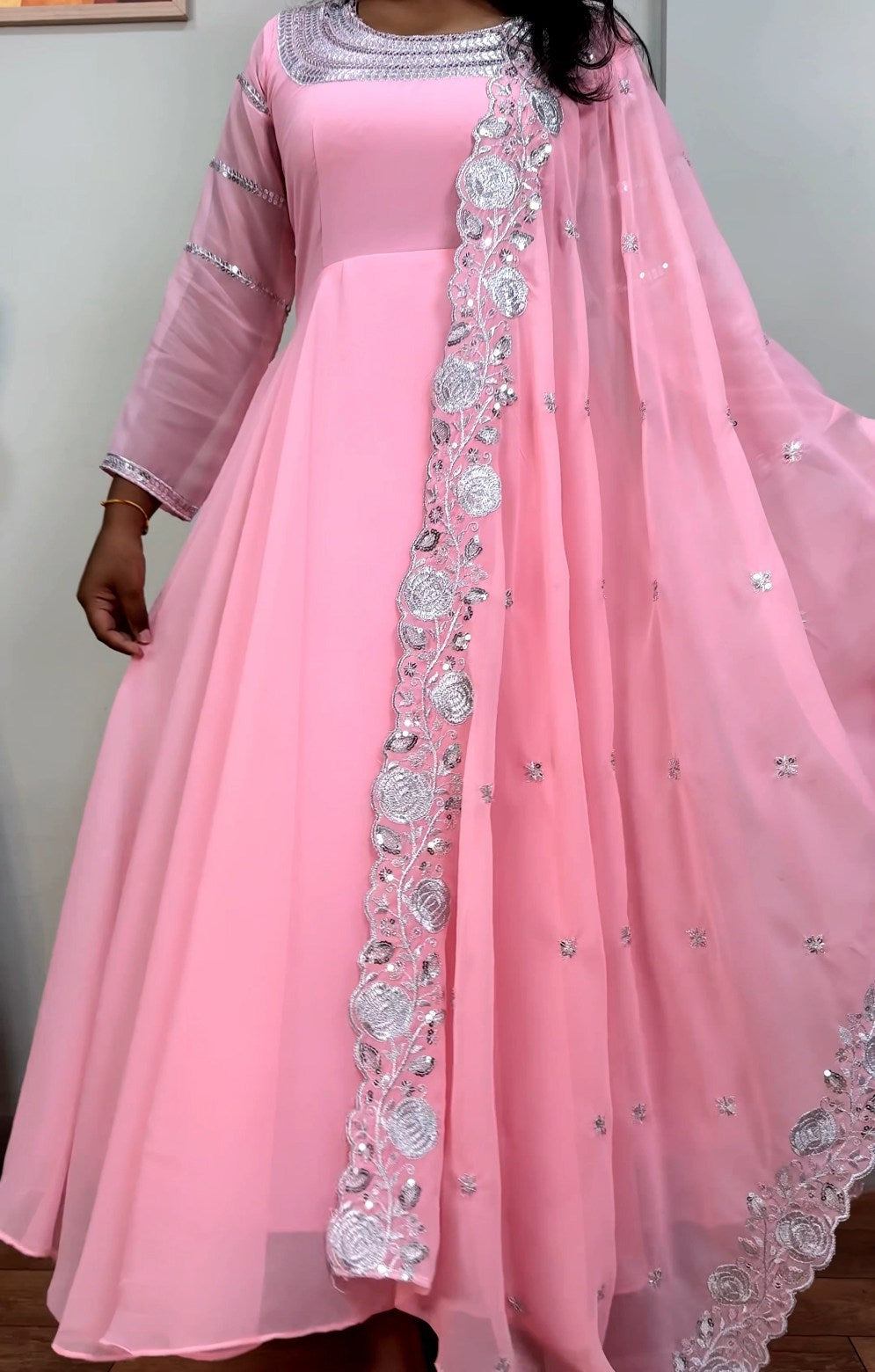 Necklie Anarkali
