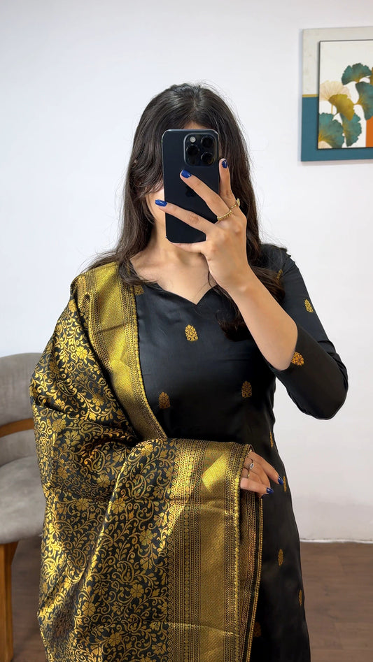 Banarasi Silk Kurti with Dupatta