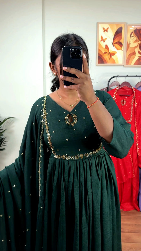 Madhubala outfit